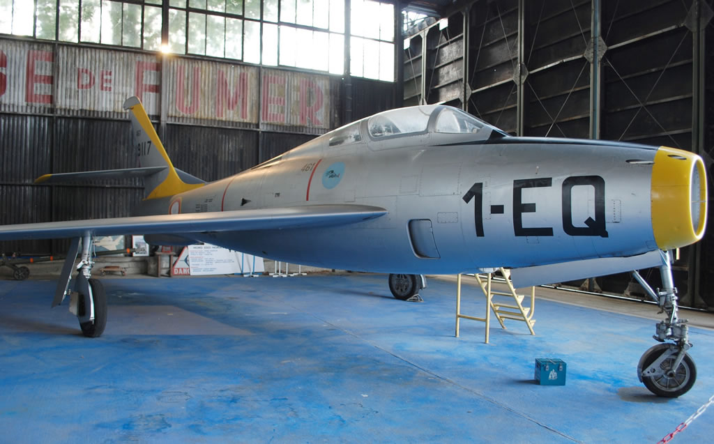 F-84F Thunderstreak, 1-EQ, 19117, Châteaudun CANOPEE France F-84F Thunderstreak, 1-EQ, 19117, Châteaudun CANOPEE France